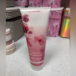 Bath and body works cherry blossom